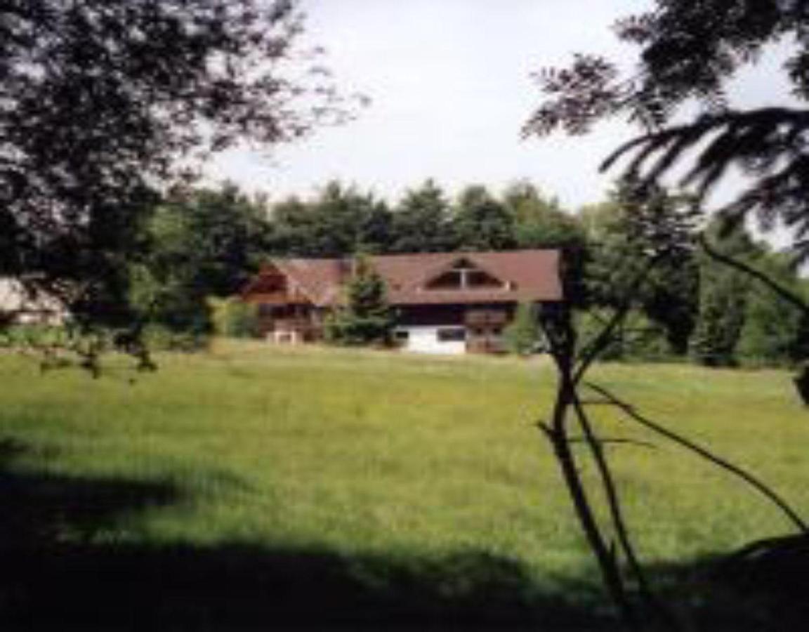 Ferienwohnungen Landhaus Tannenhof บิชอฟสกรุน ภายนอก รูปภาพ